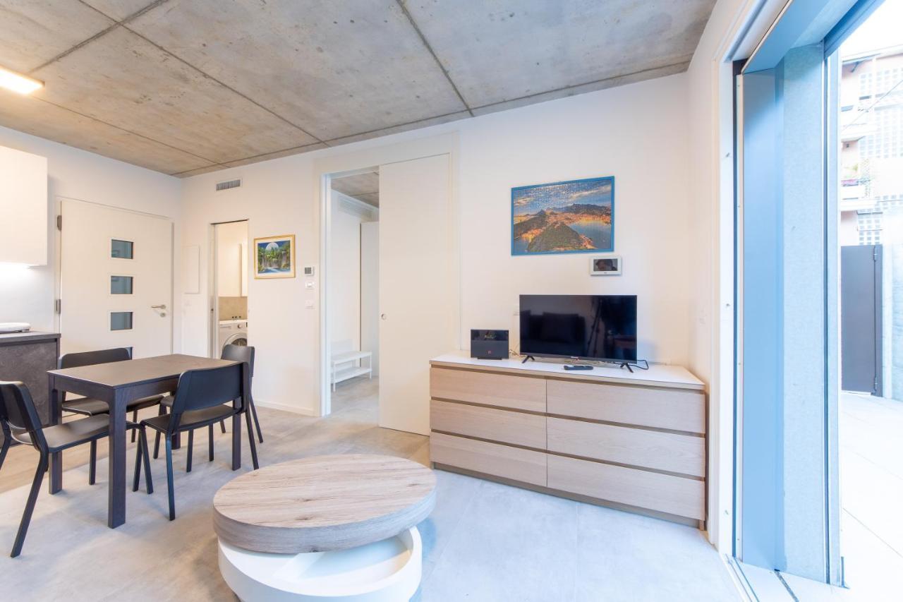 Housmart Toscana 53 Black Bologna Esterno foto