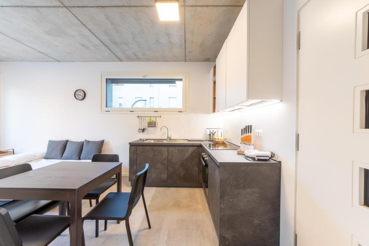 Housmart Toscana 53 Black Bologna Esterno foto