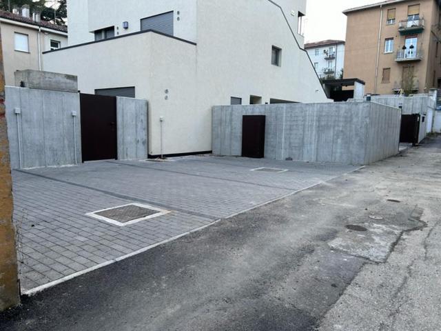 Housmart Toscana 53 Black Bologna Esterno foto